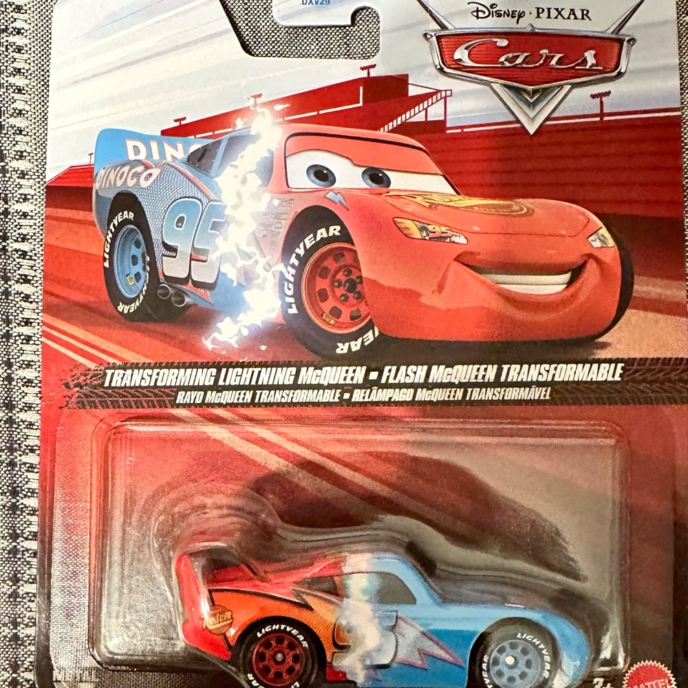 Disney Pixar Cars Transforming Lightning McQueen Toy Rare HTF